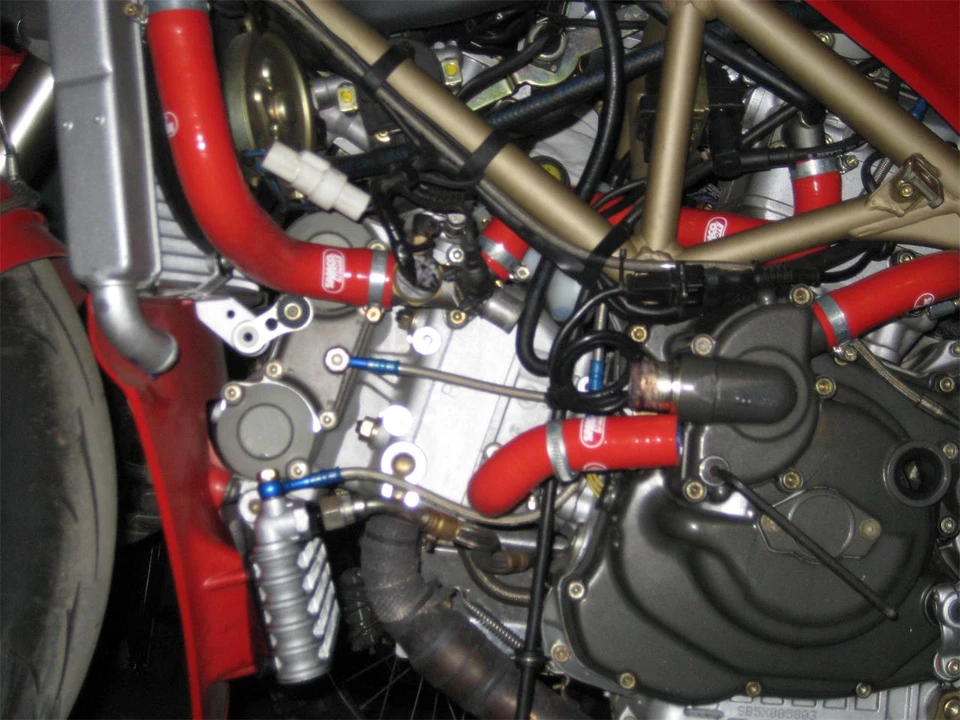 1999 Ducati 996 - Image 17 of 22