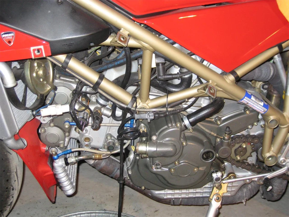 1999 Ducati 996 - Image 18 of 22