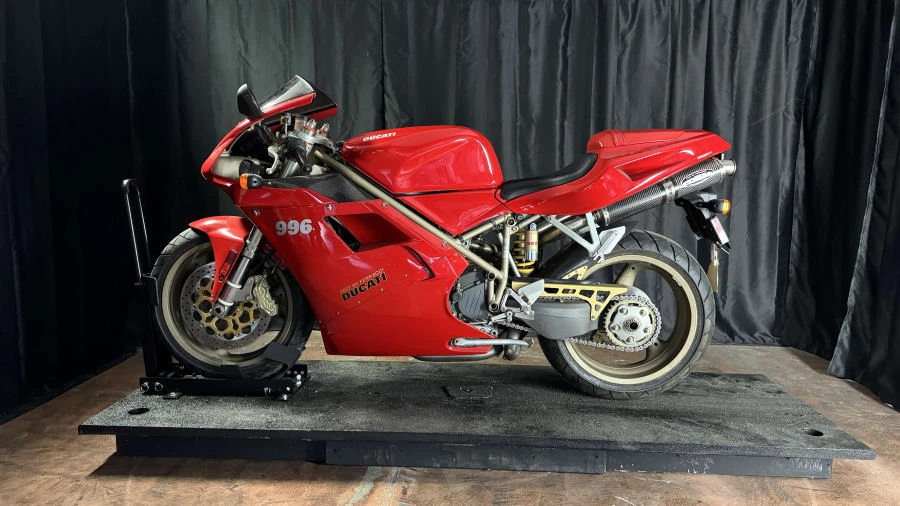 1999 Ducati 996 - Image 2 of 10