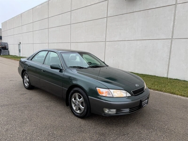 1999 Lexus ES 3rd Gen - Image 4 of 4