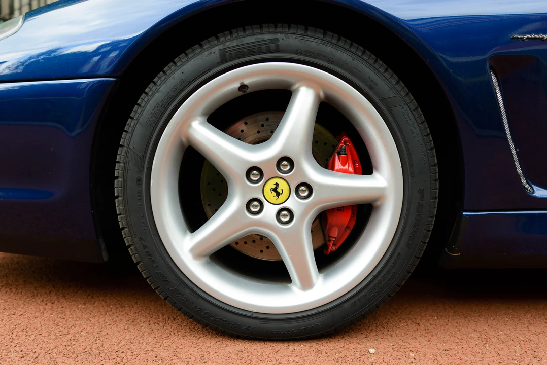 1999 Ferrari 550 Maranello - Image 21 of 31