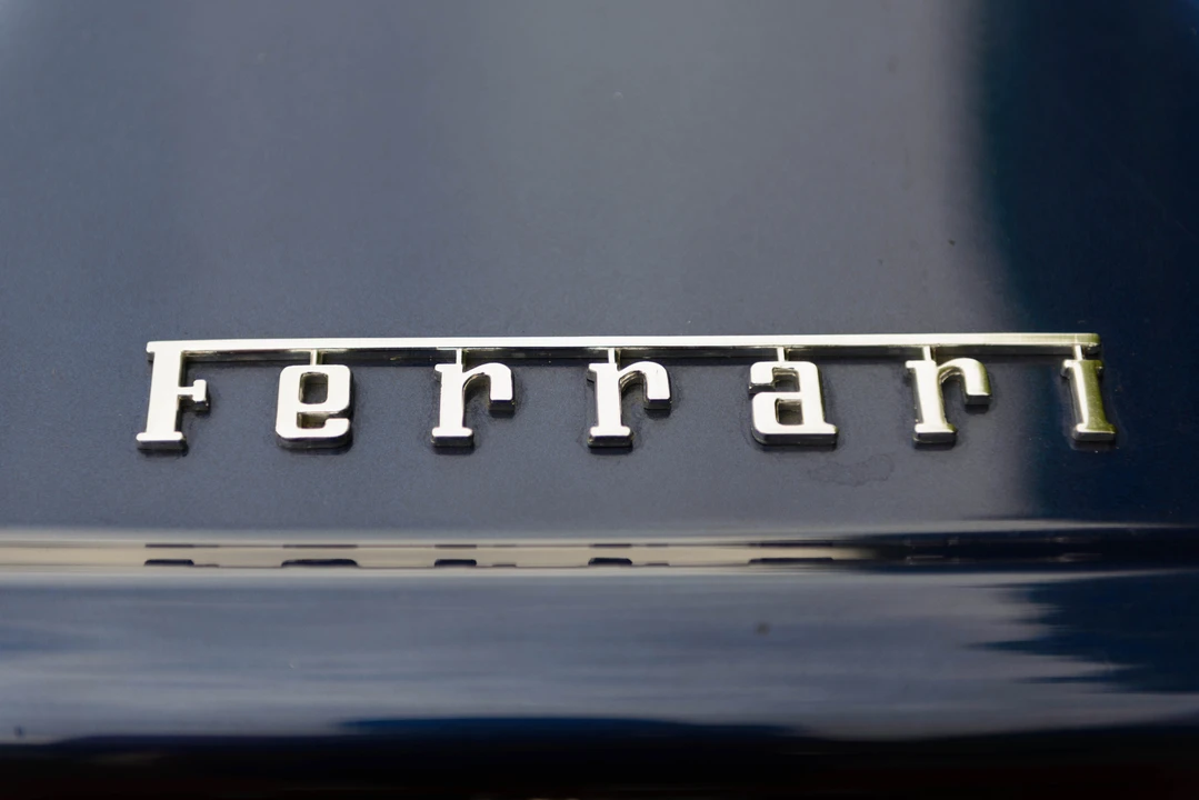 1999 Ferrari 550 Maranello - Image 29 of 31
