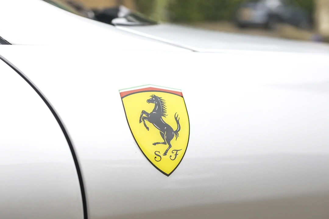1999 Ferrari 550 Maranello - Image 14 of 31