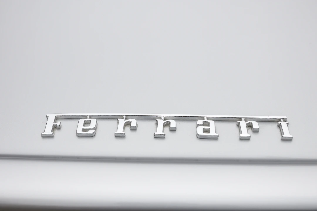 1999 Ferrari 550 Maranello - Image 25 of 31