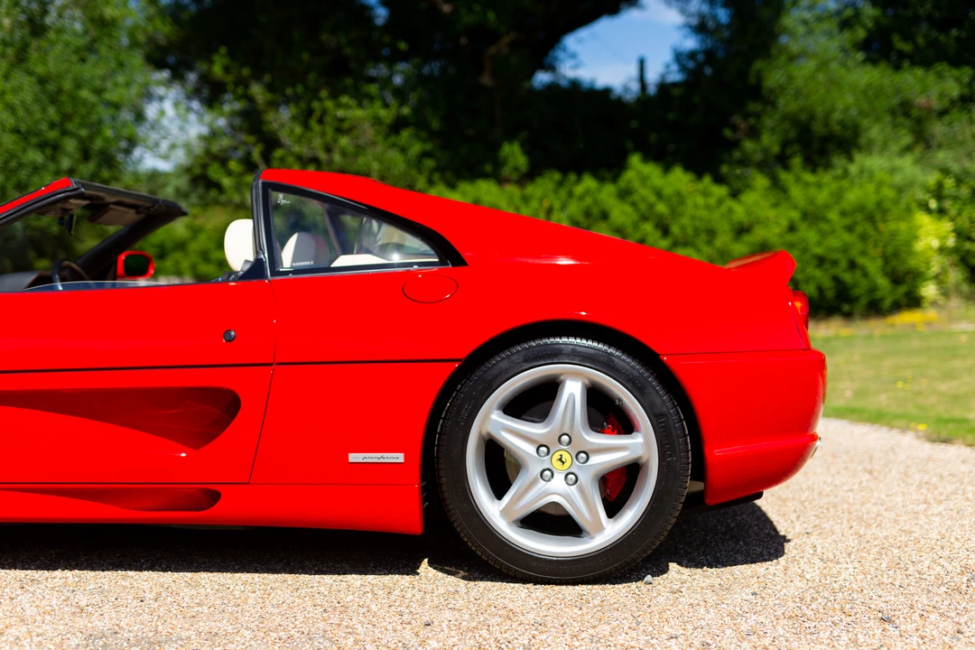1999 Ferrari F355 GTS - Image 17 of 31