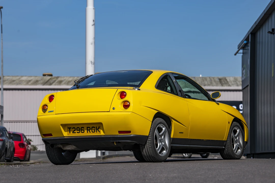 2000 Fiat Coupe - Image 8 of 31