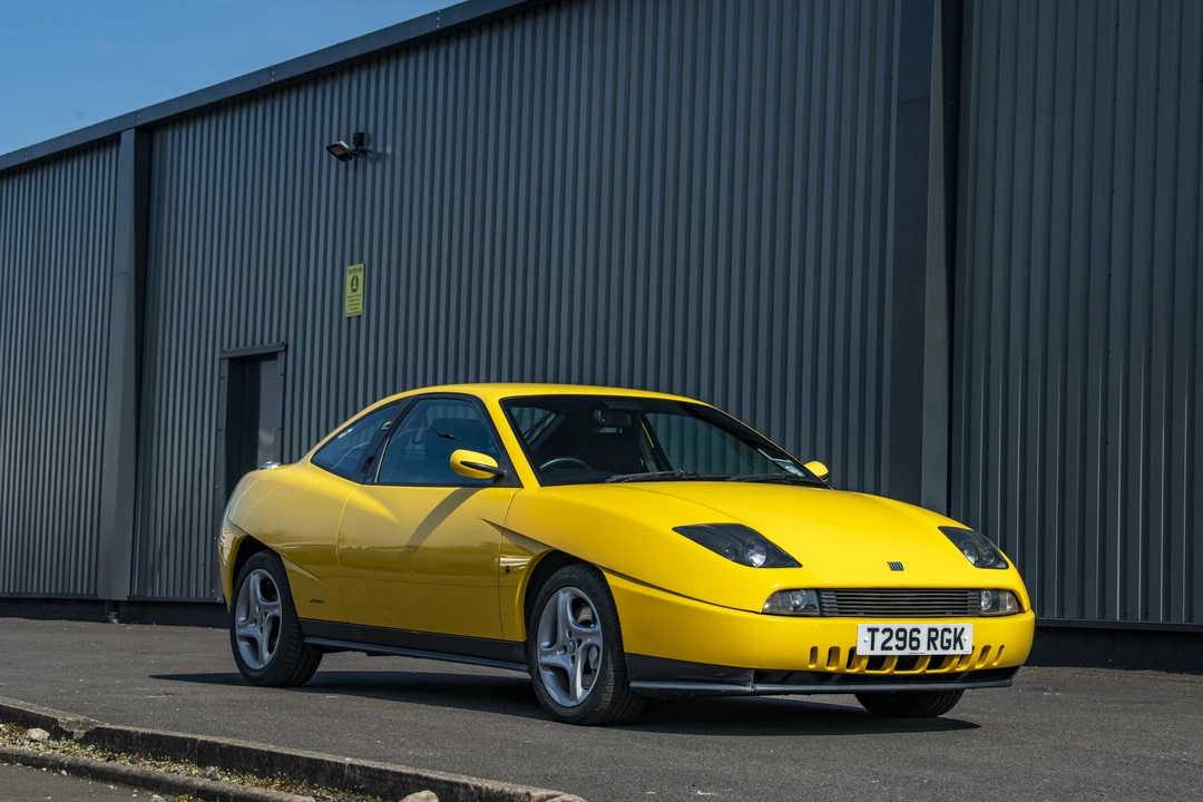 2000 Fiat Coupe - Image 10 of 31