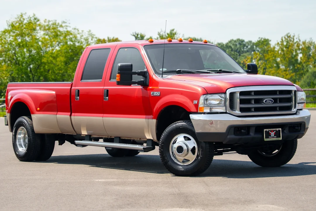 1999 Ford Super Duty 1st Gen - Image 2 of 31