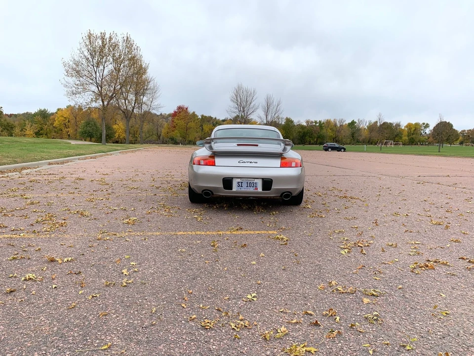 1999 Porsche 996 Carrera - Image 9 of 31