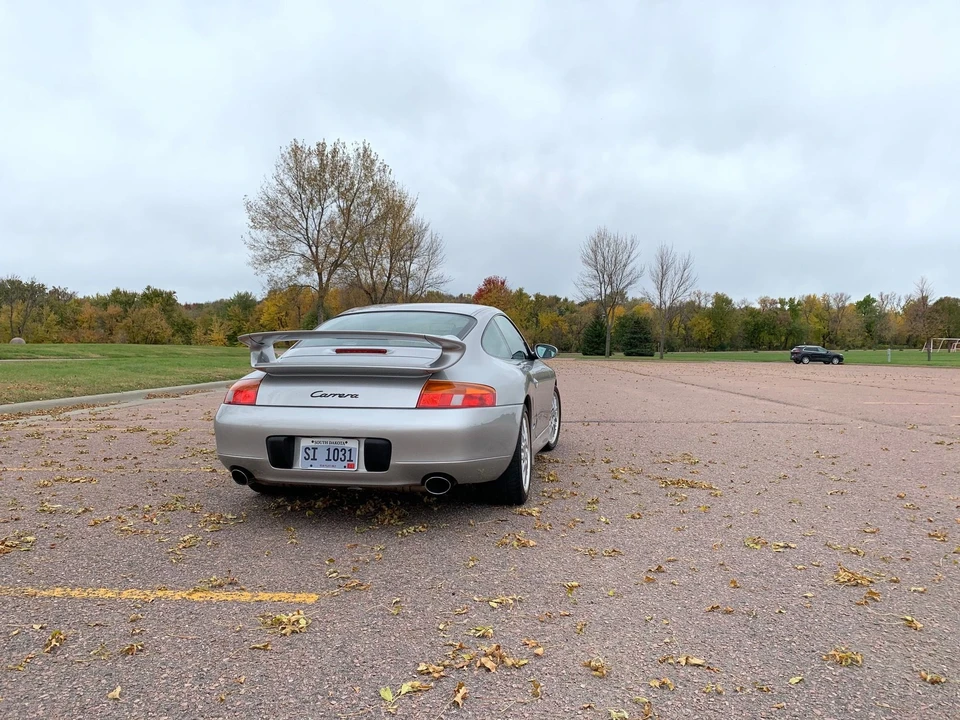 1999 Porsche 996 Carrera - Image 11 of 31