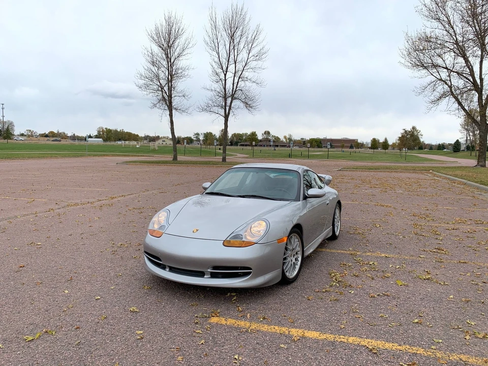 1999 Porsche 996 Carrera - Image 22 of 31