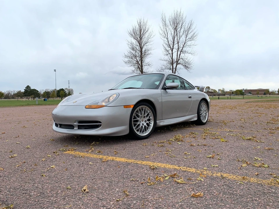 1999 Porsche 996 Carrera - Image 24 of 31