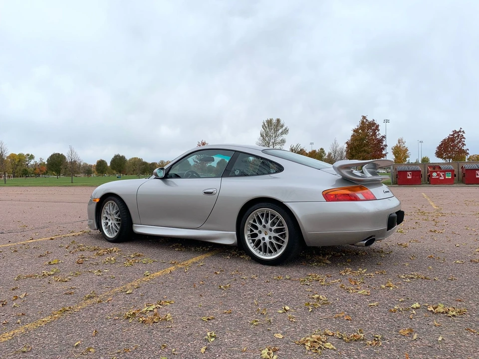 1999 Porsche 996 Carrera - Image 27 of 31