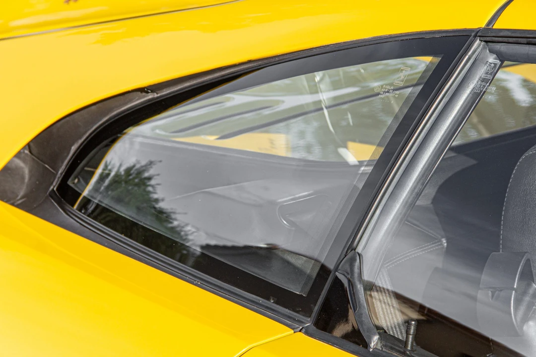 1999 Ferrari F355 GTS - Image 29 of 31