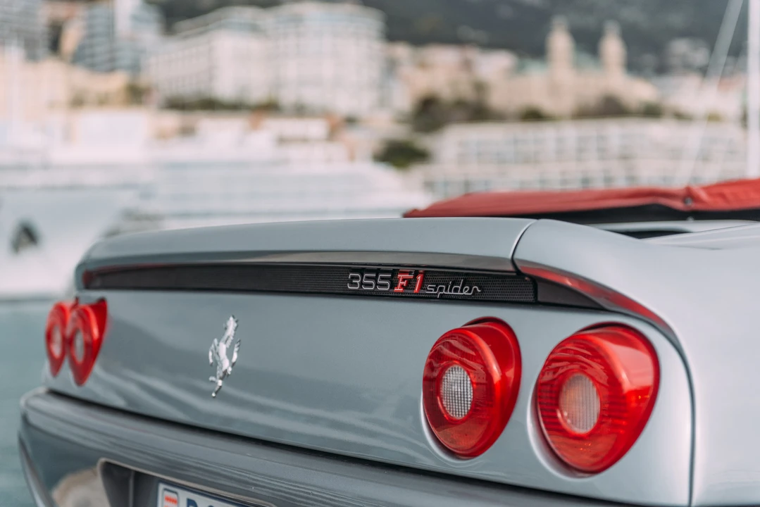 1998 Ferrari F355 Spider - Image 22 of 31