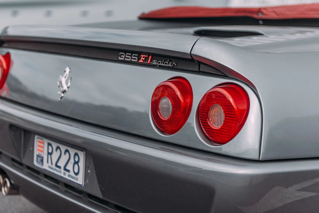 1998 Ferrari F355 Spider - Image 23 of 31