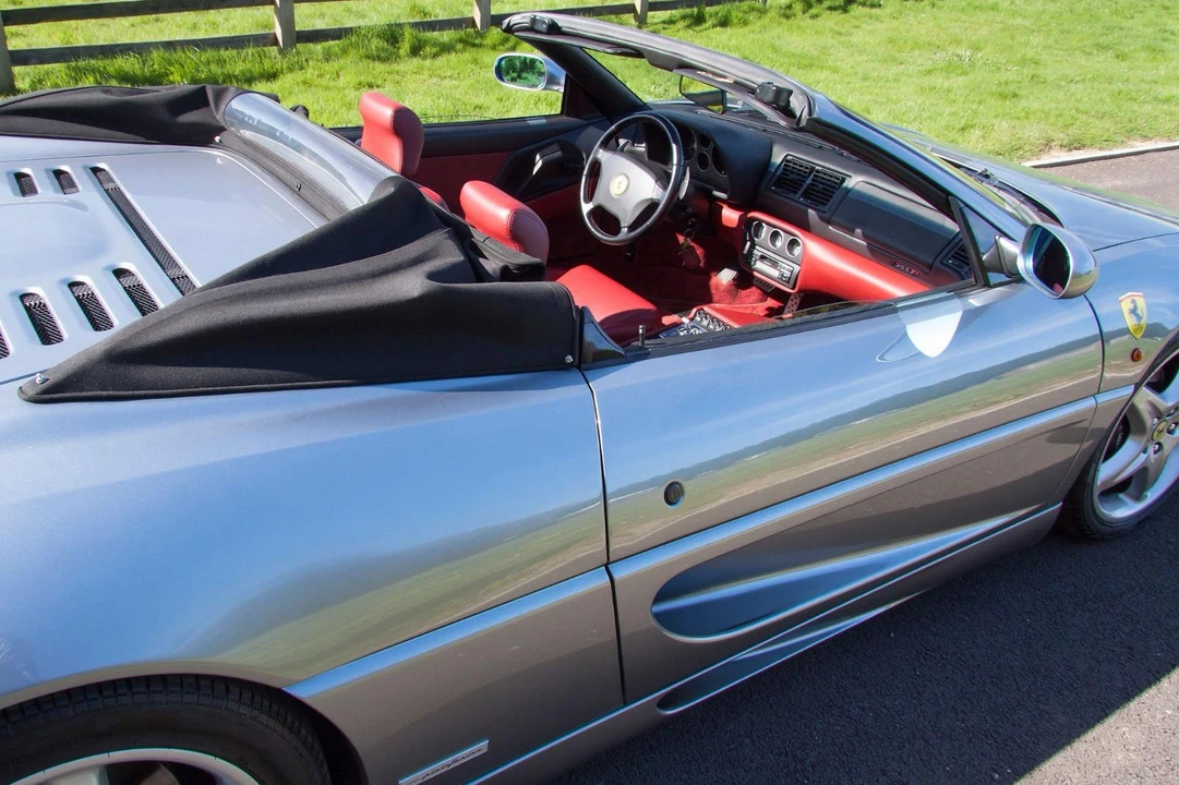 1998 Ferrari F355 Spider - Image 17 of 31