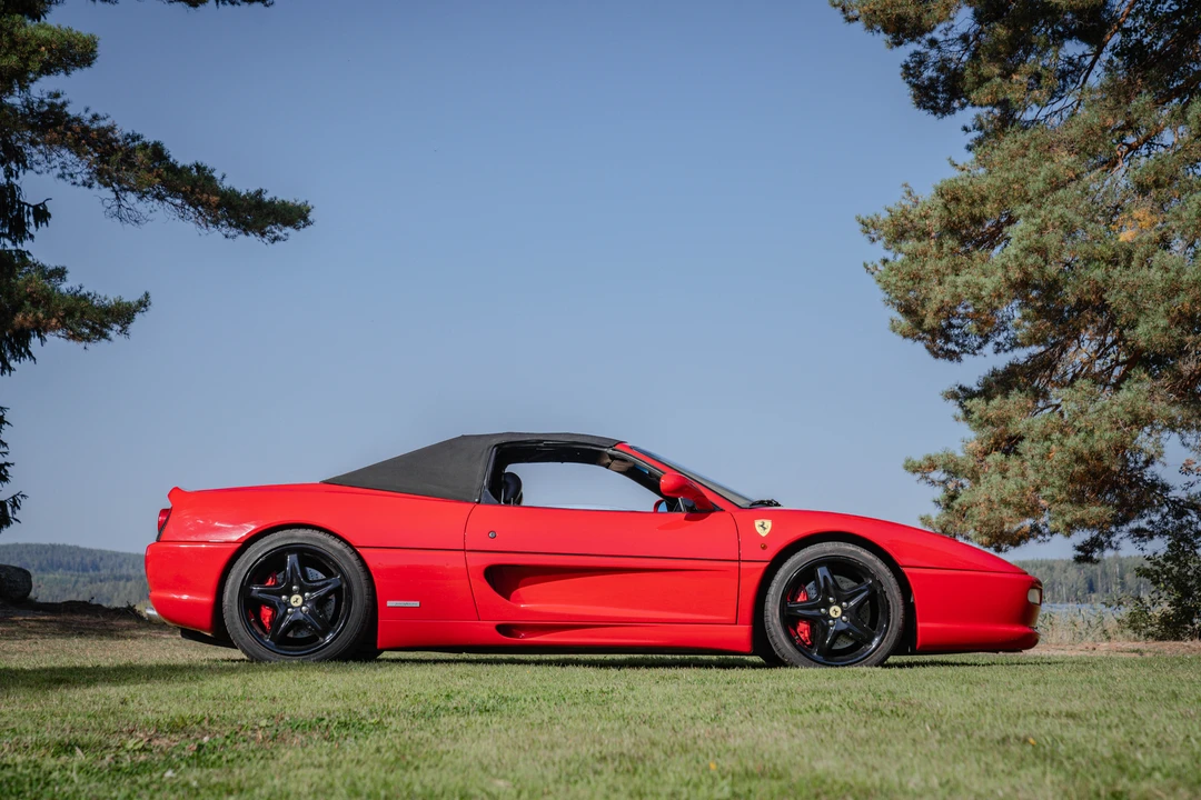 1999 Ferrari F355 Spider - Image 12 of 31