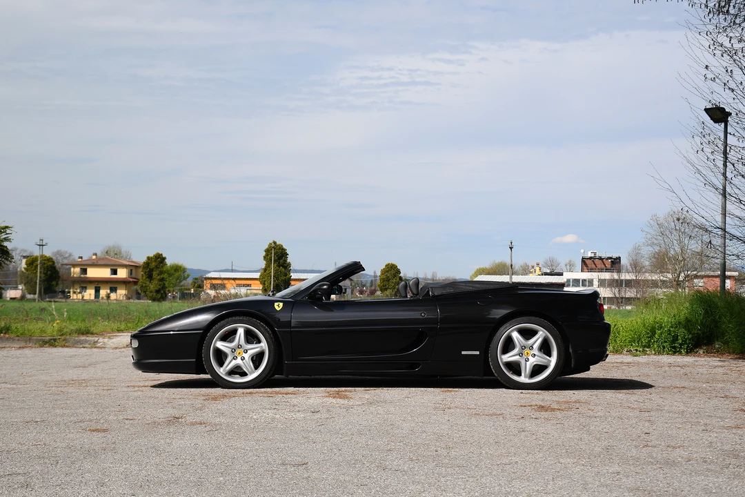 1999 Ferrari F355 Spider - Image 4 of 31