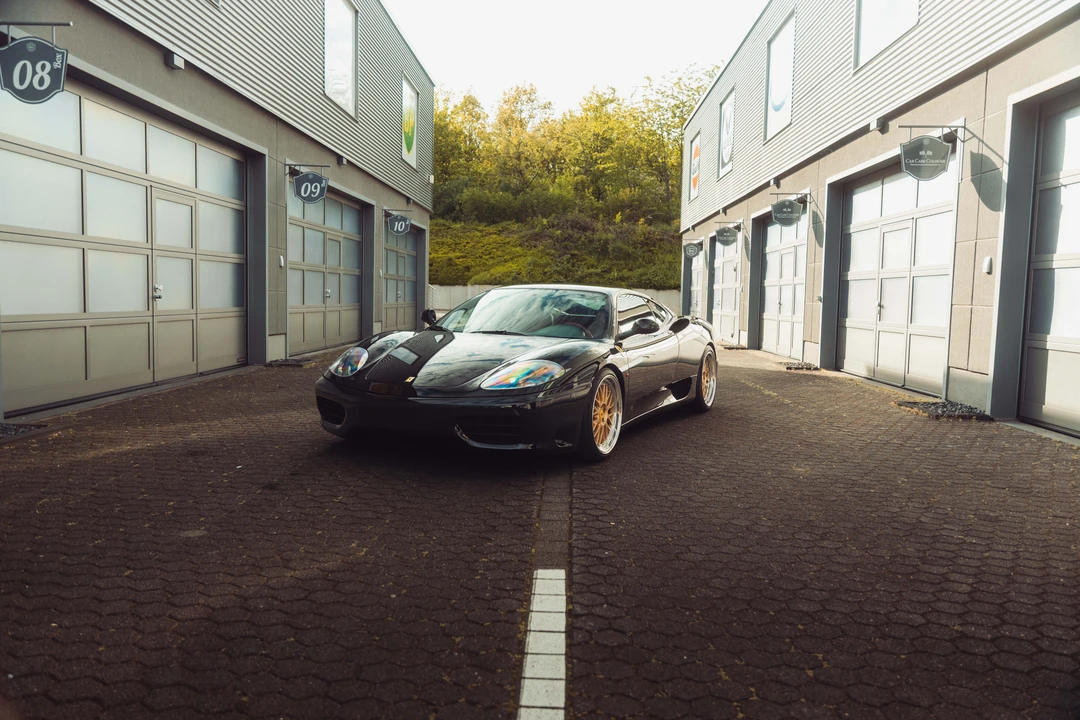 1999 Ferrari 360 Modena - Image 9 of 31