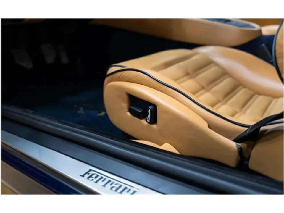 1999 Ferrari 550 Maranello - Image 29 of 31