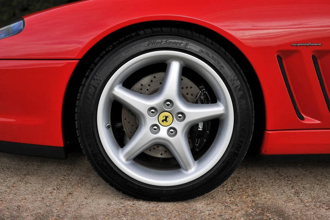 1999 Ferrari 550 Maranello - Image 9 of 30