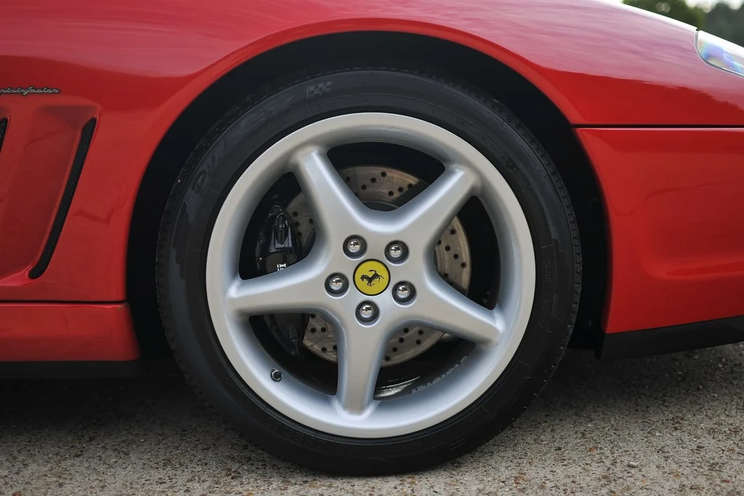 1999 Ferrari 550 Maranello - Image 12 of 30