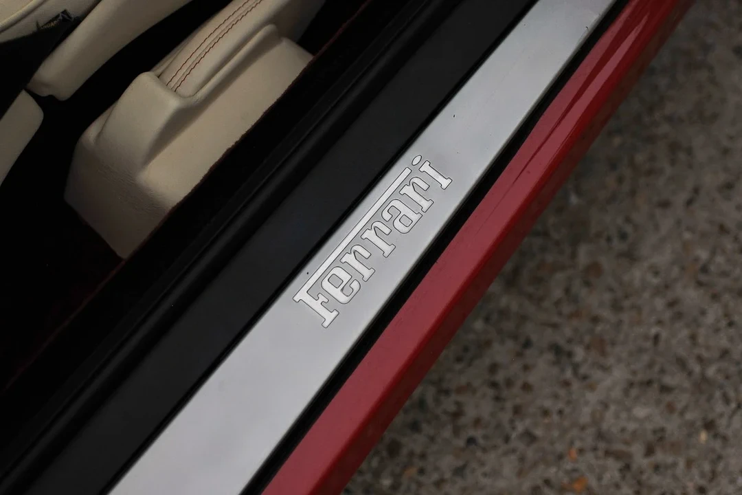 1999 Ferrari 550 Maranello - Image 16 of 30