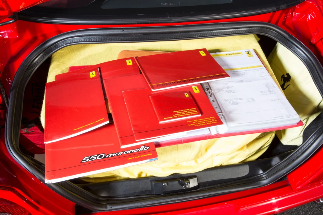1999 Ferrari 550 Maranello - Image 22 of 31