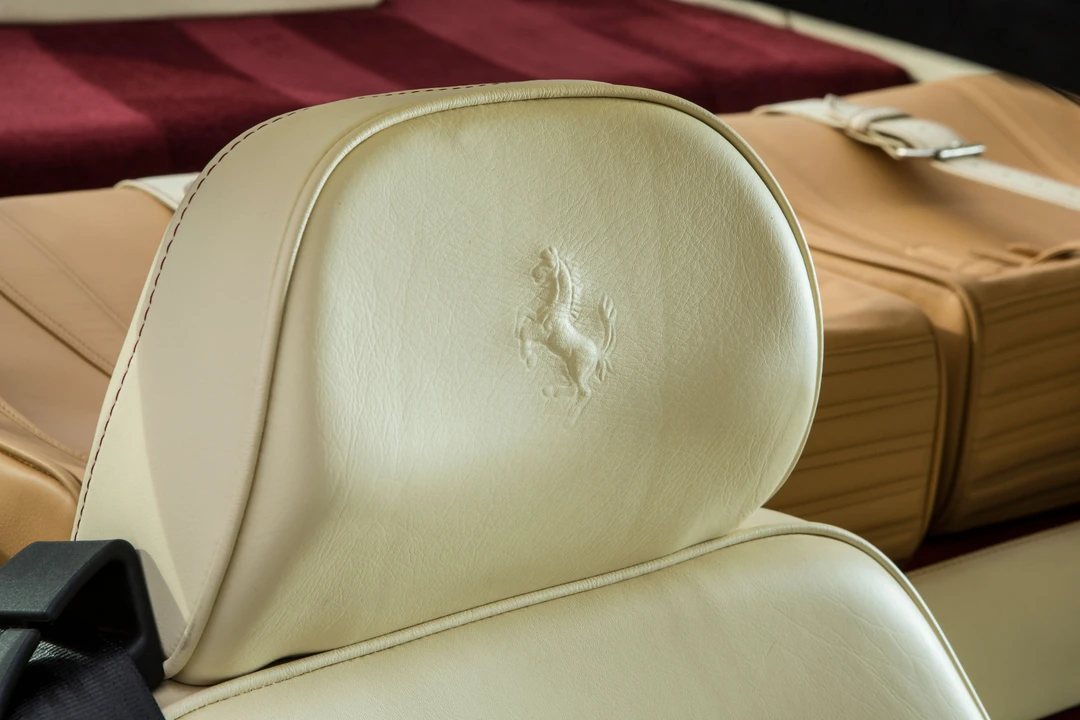 1999 Ferrari 550 Maranello - Image 26 of 31