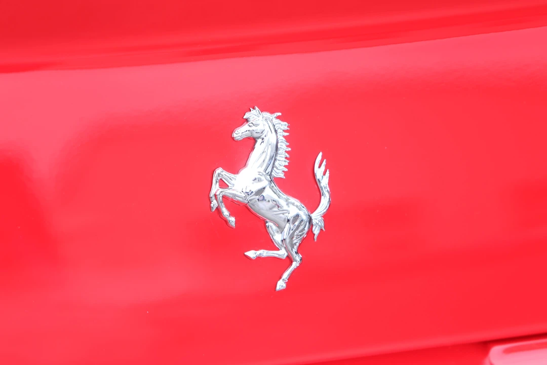 1999 Ferrari 550 Maranello - Image 19 of 31