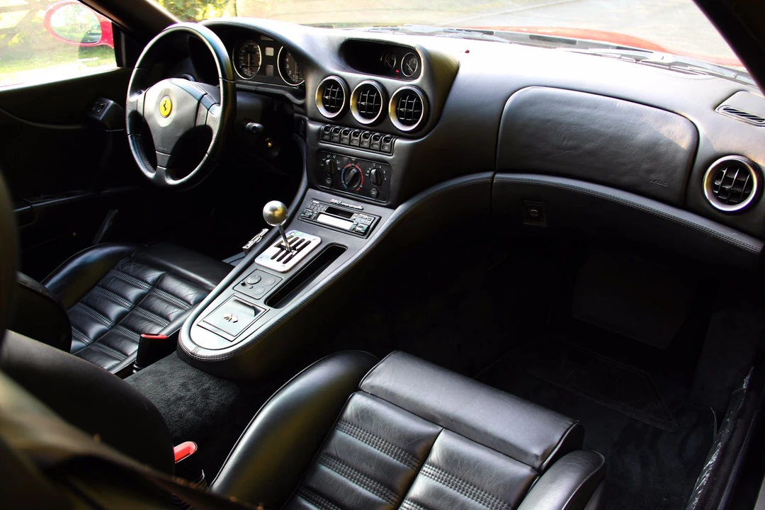 1999 Ferrari 550 Maranello - Image 15 of 19