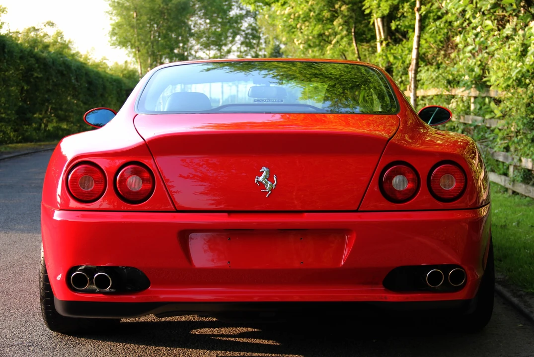 1999 Ferrari 550 Maranello - Image 10 of 19