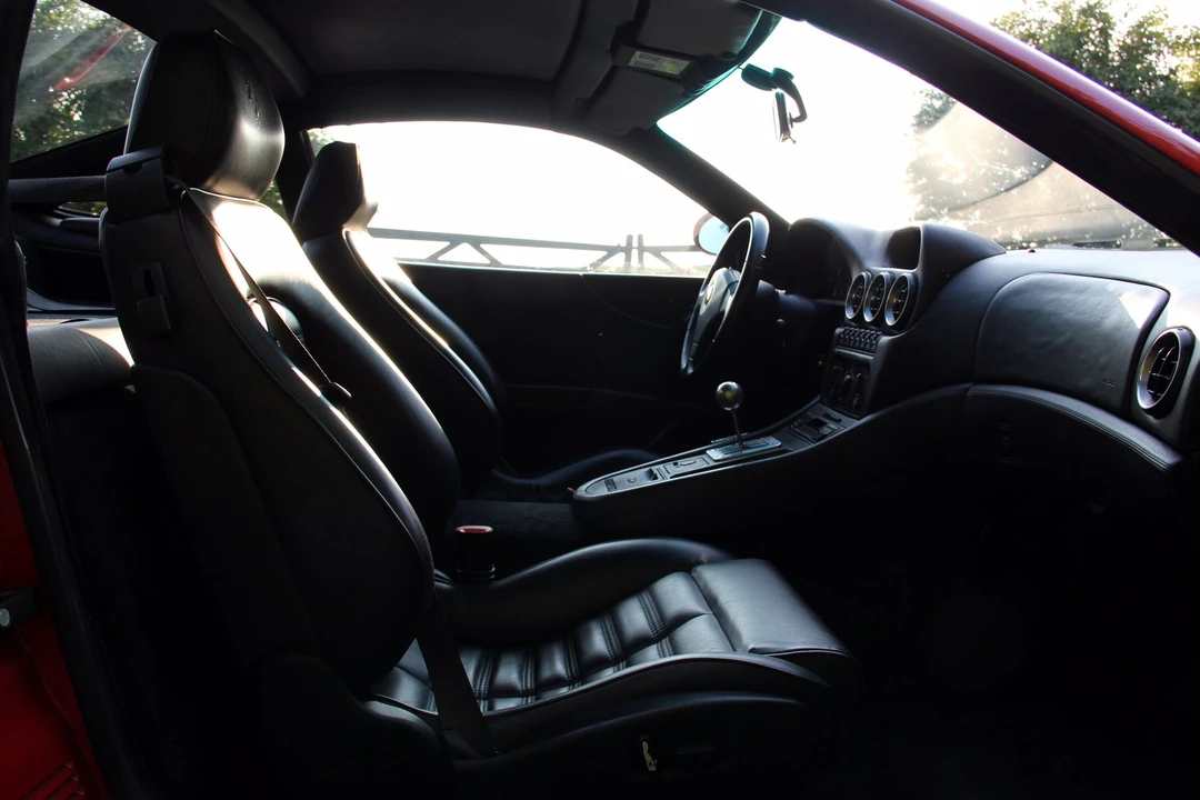 1999 Ferrari 550 Maranello - Image 14 of 19