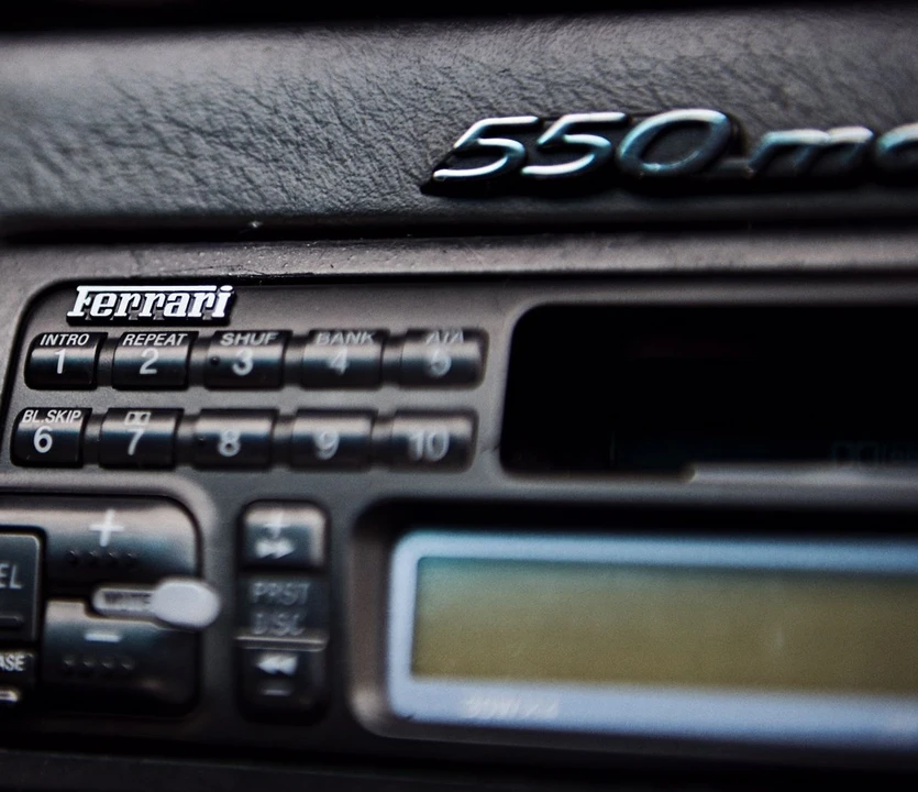 1999 Ferrari 550 Maranello - Image 16 of 31