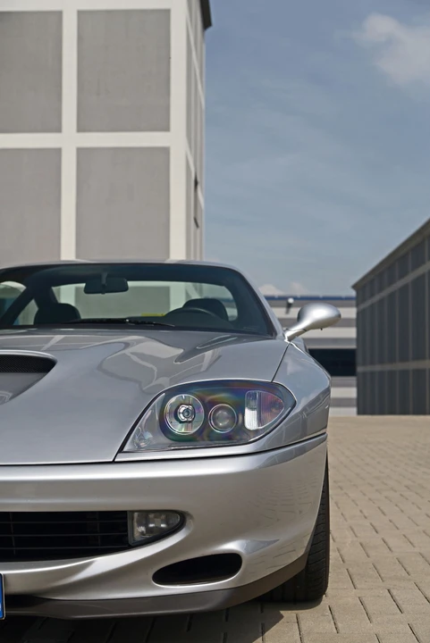 1999 Ferrari 550 Maranello - Image 22 of 31