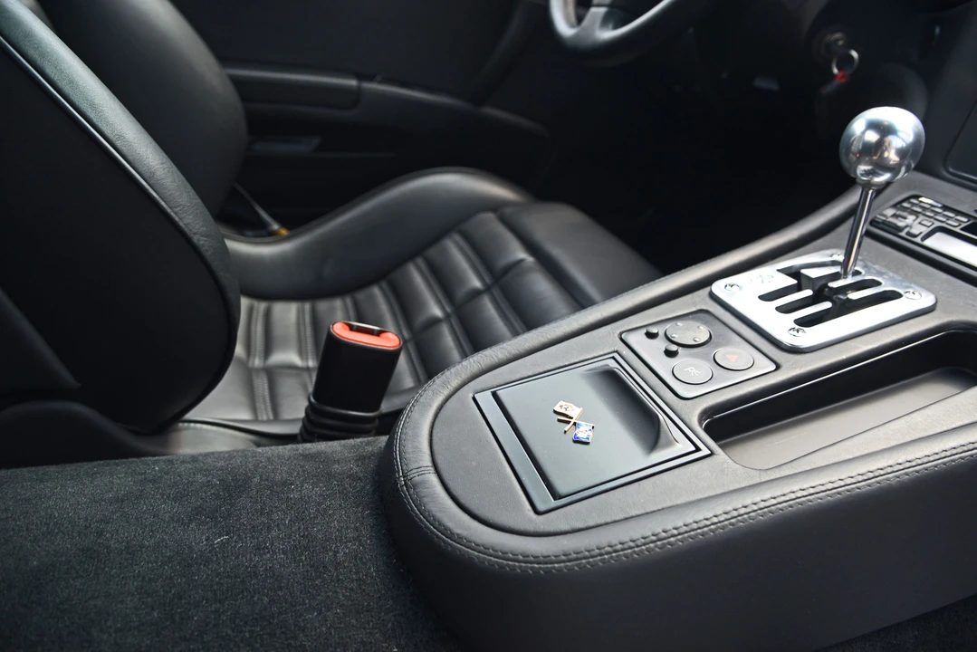 1999 Ferrari 550 Maranello - Image 16 of 31