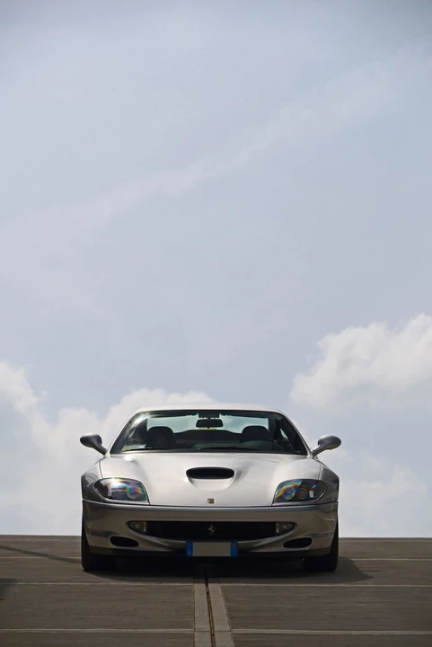 1999 Ferrari 550 Maranello - Image 8 of 31