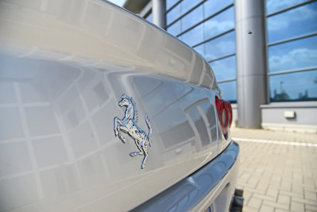 1999 Ferrari 550 Maranello - Image 26 of 31