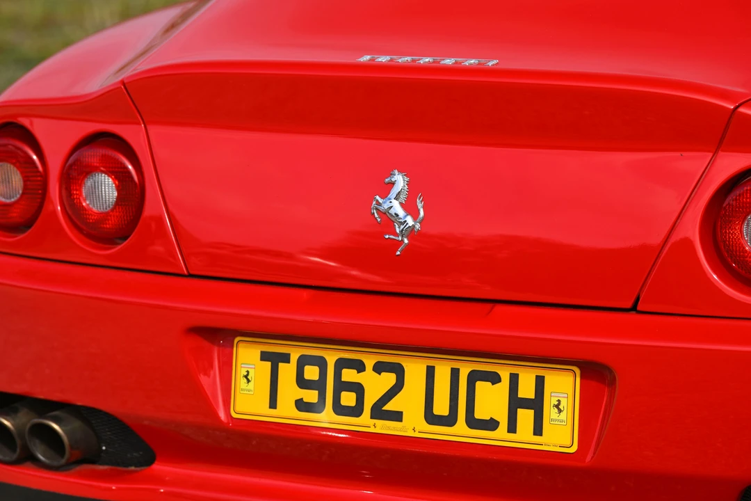 1999 Ferrari 550 Maranello - Image 18 of 31