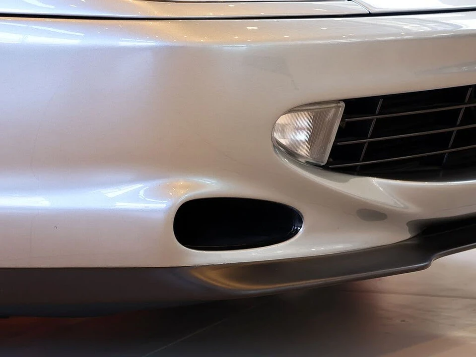 1999 Ferrari 550 Maranello - Image 14 of 31