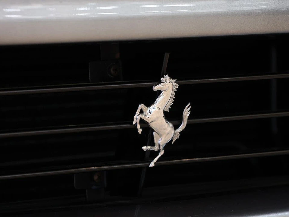 1999 Ferrari 550 Maranello - Image 18 of 31