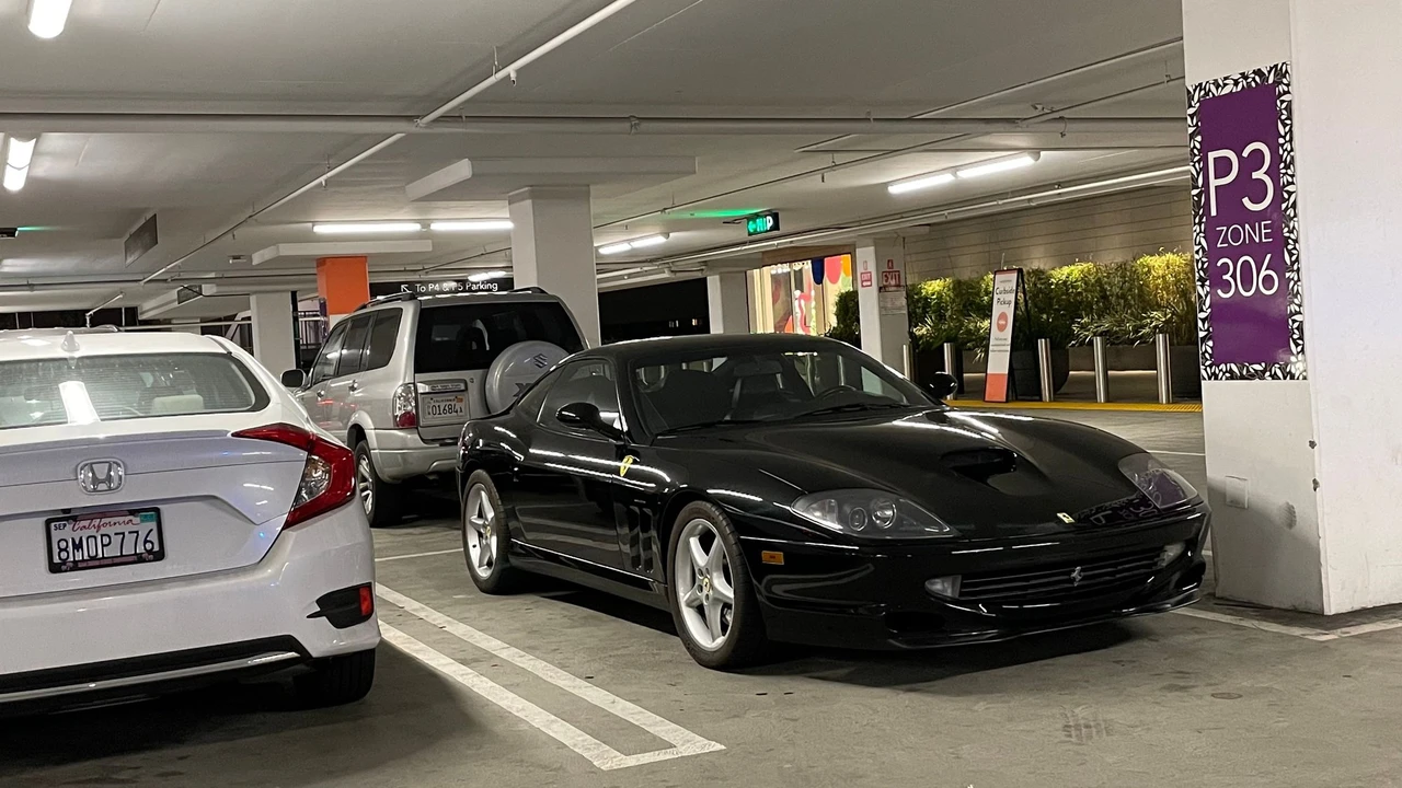1999 Ferrari 550 Maranello - Image 2 of 9