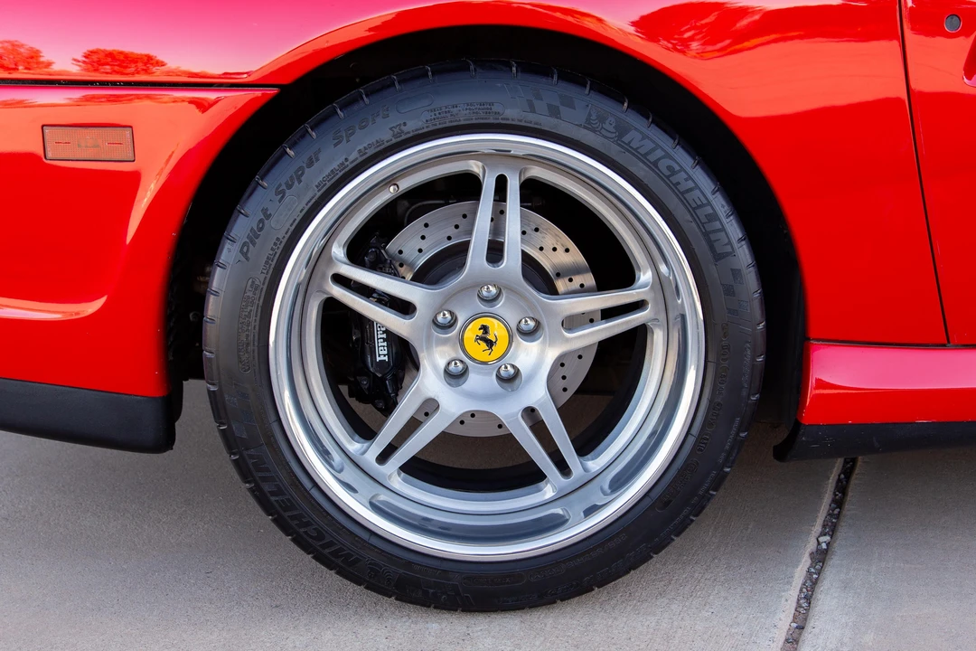 1999 Ferrari 550 Maranello - Image 25 of 31