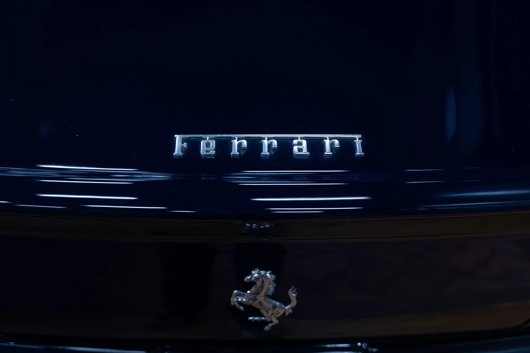 1999 Ferrari 550 Maranello - Image 24 of 31