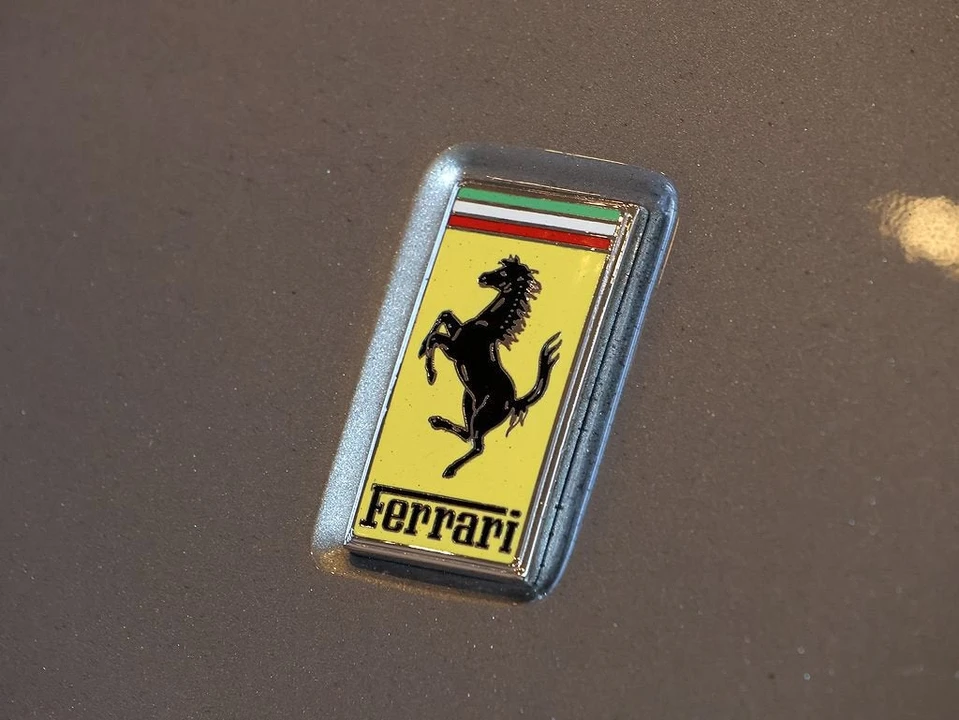 1999 Ferrari 550 Maranello - Image 23 of 31