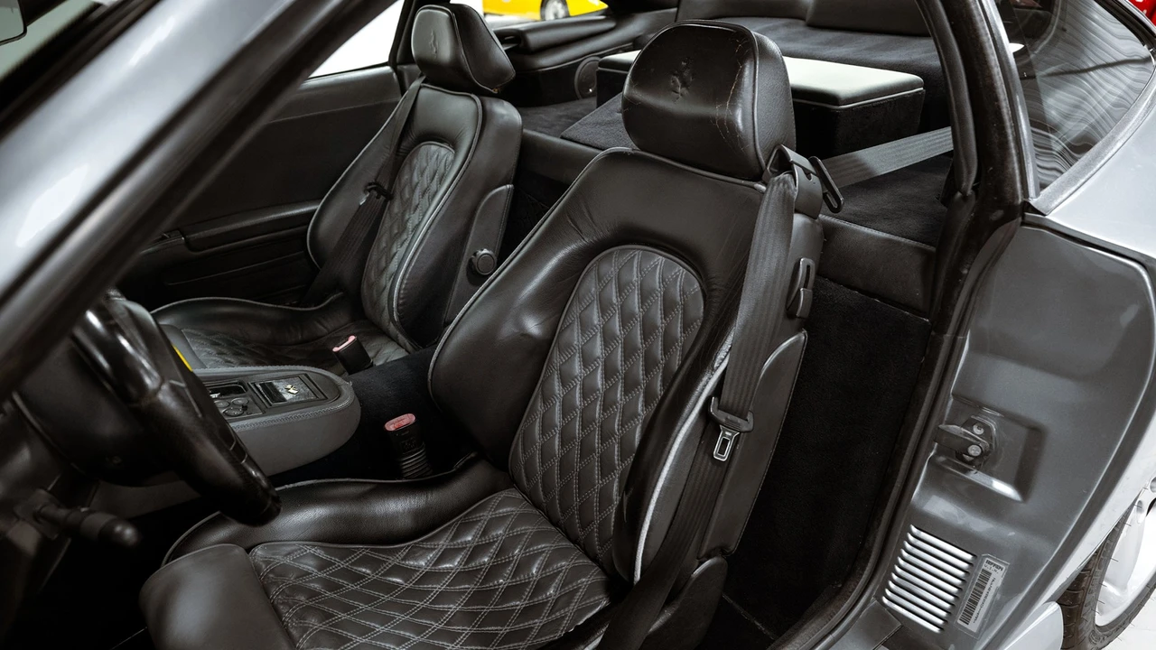 1999 Ferrari 550 Maranello - Image 8 of 14