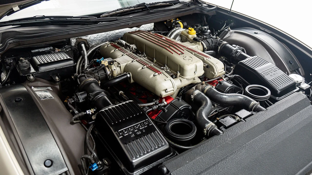 1999 Ferrari 550 Maranello - Image 9 of 31