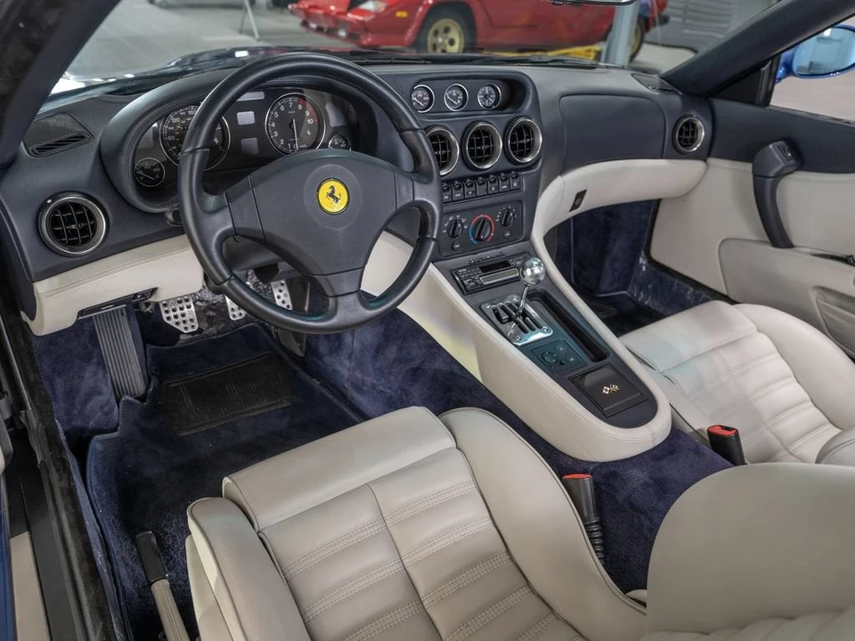 1999 Ferrari 550 Maranello - Image 22 of 31
