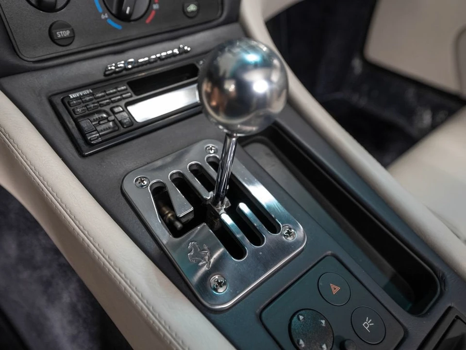 1999 Ferrari 550 Maranello - Image 28 of 31